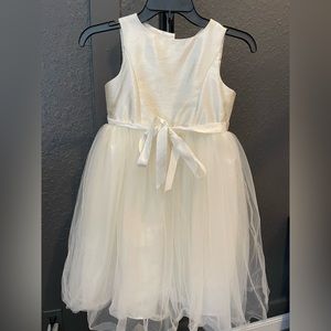 David’s Bridal Ivory Flower Girl Dress
